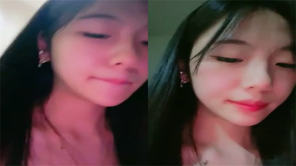 苗条淫荡骚女私密撩骚，近拍掰穴道具坐骑猛操狂射，销魂淫叫不止！